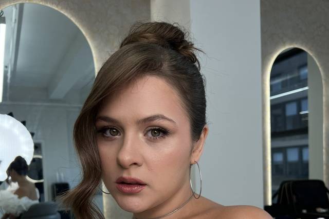 Trendy Brides hair&MakeUp