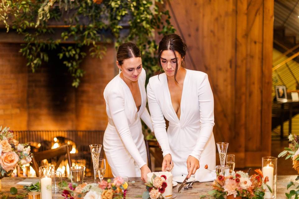 Brasada Cake Cutting