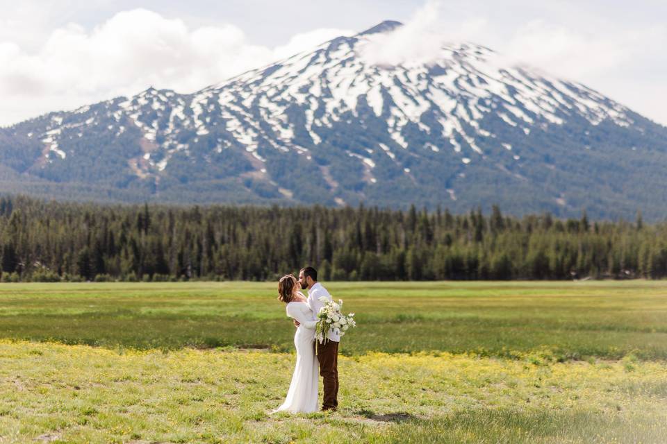 Sparks Lake Elopement