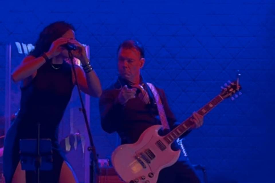 The Hi Tones