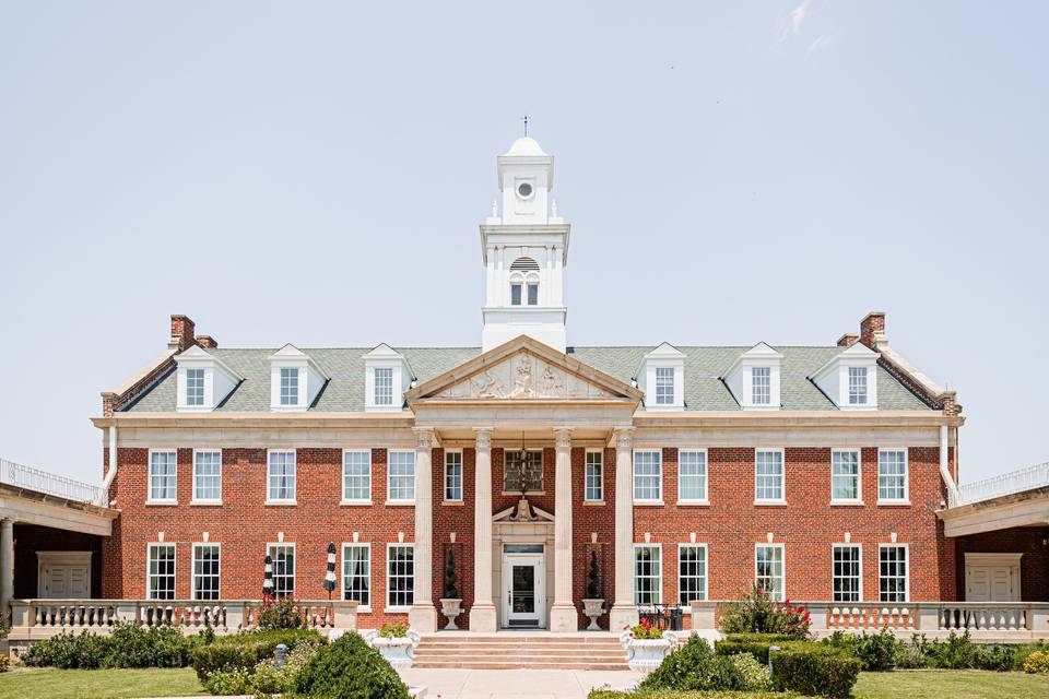 Dominion Gardens & Hotel