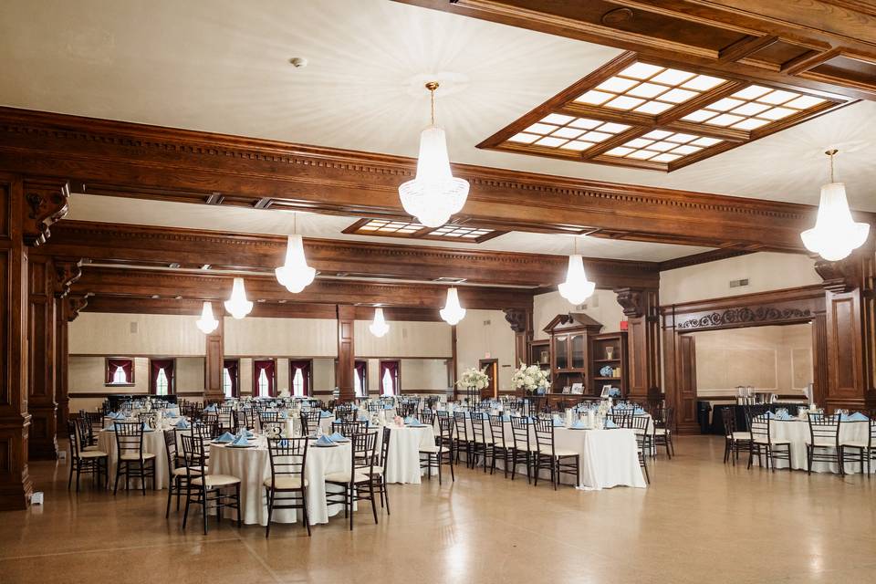 Dominion Gardens & Hotel