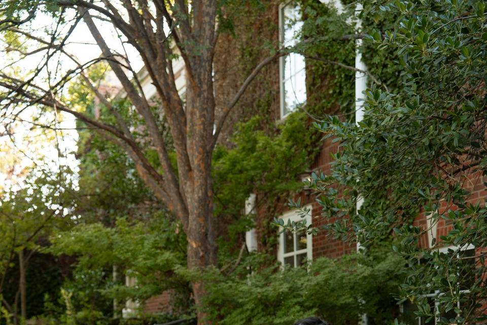 Dominion Gardens & Hotel