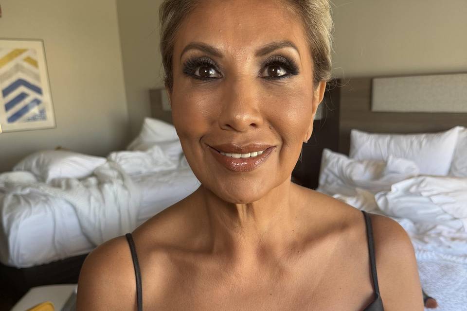 Bold look for this Lady