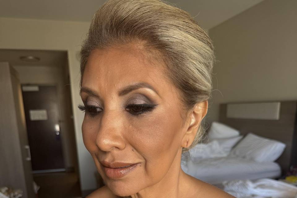 She wanted a bold sultry look