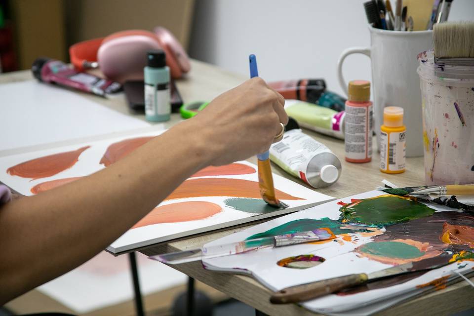 Artist porfolio, while working