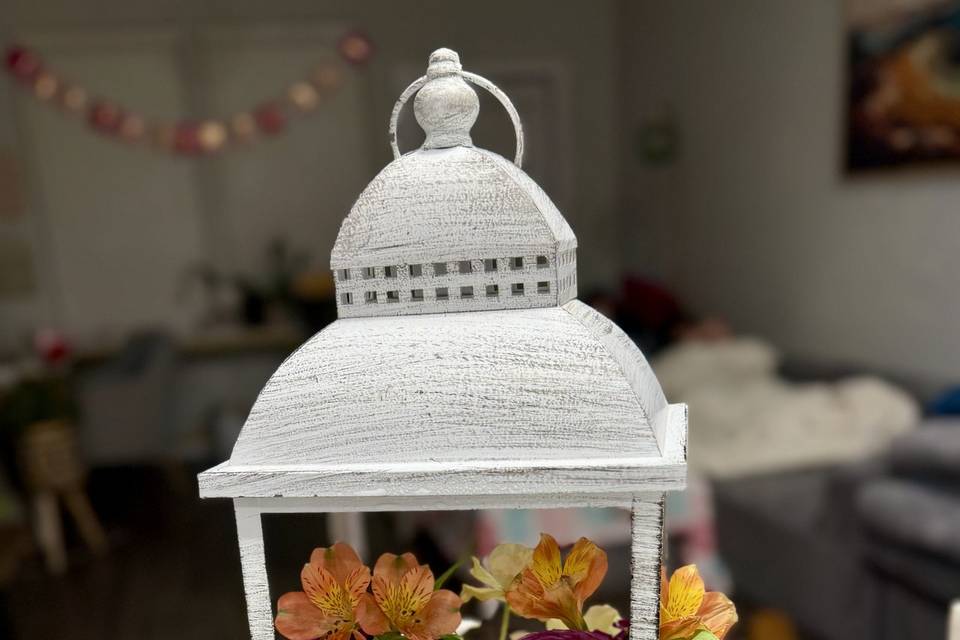 Tabe center piece