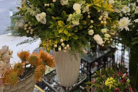 Card Table Arrangement