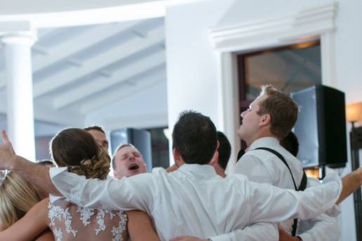 Couple with bridesmaid and groomsmen