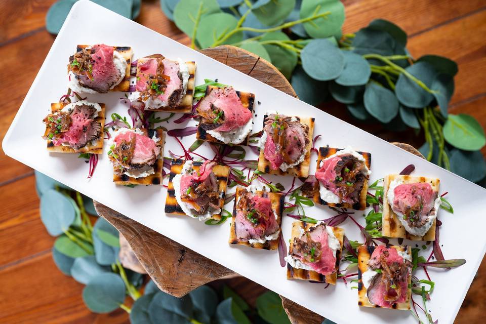 Smoked Tenderloin Flatbread