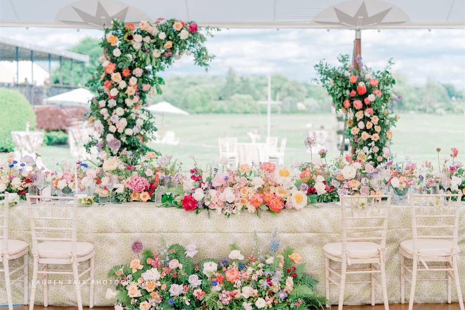 Outdoor floral cocktail hour