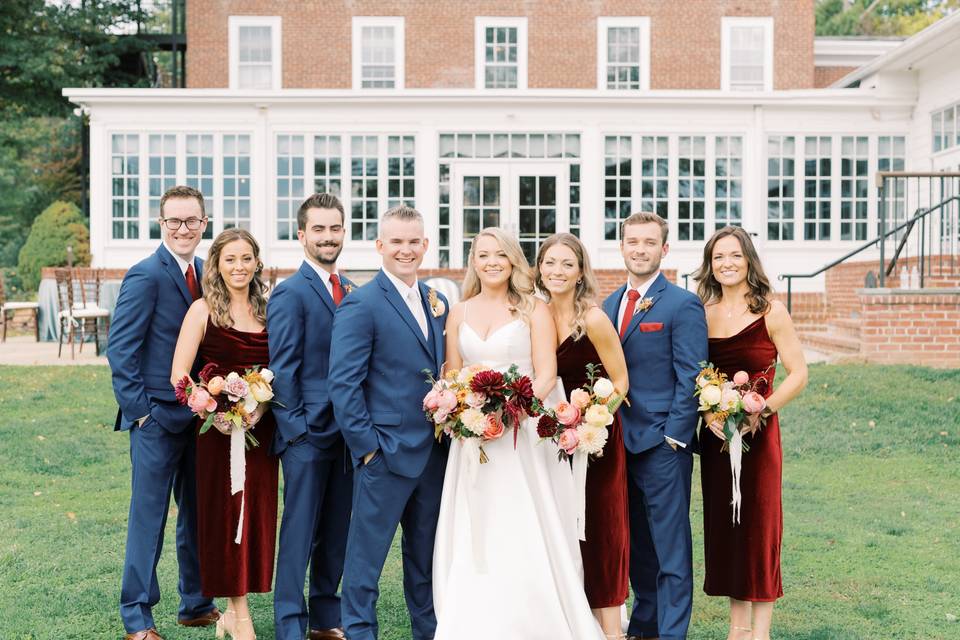 Bridal party at Radnor Hunt