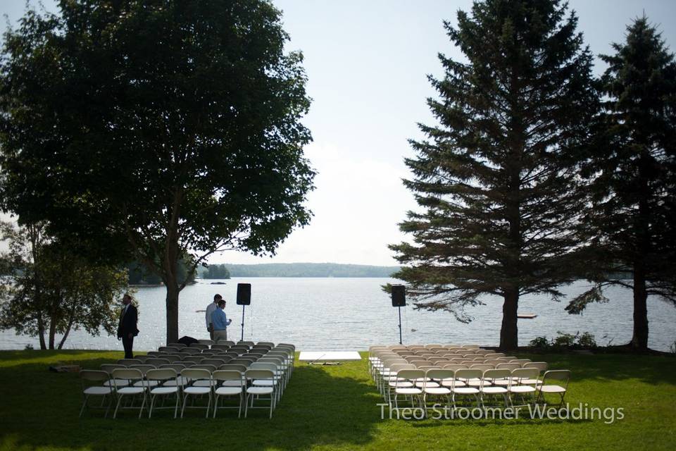 Alamoosook Lakeside Inn