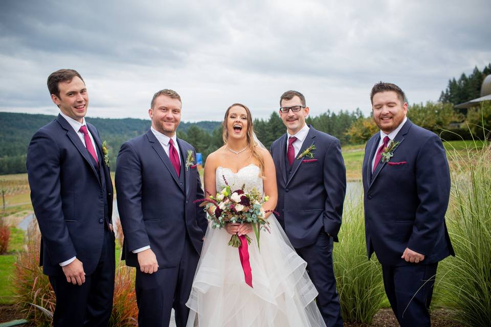 Oregon Wedding Grand Entrance