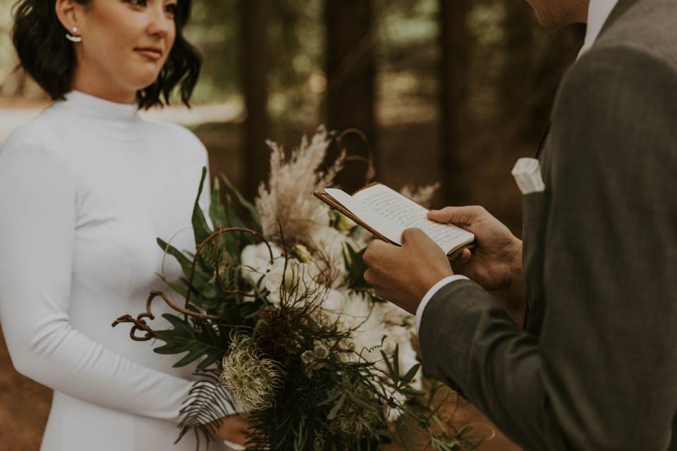 Hood River Wedding Ceremony