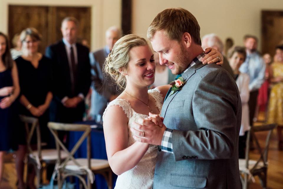 The bride holding her bouquet