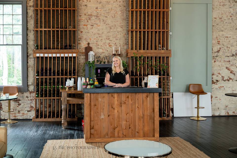 Upstairs - Bar