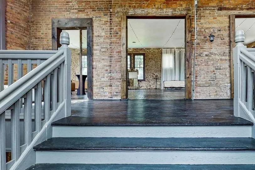 Staircase-Upstairs