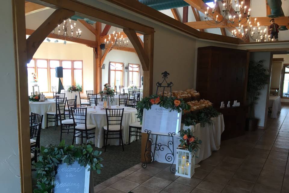 Favors & entry way