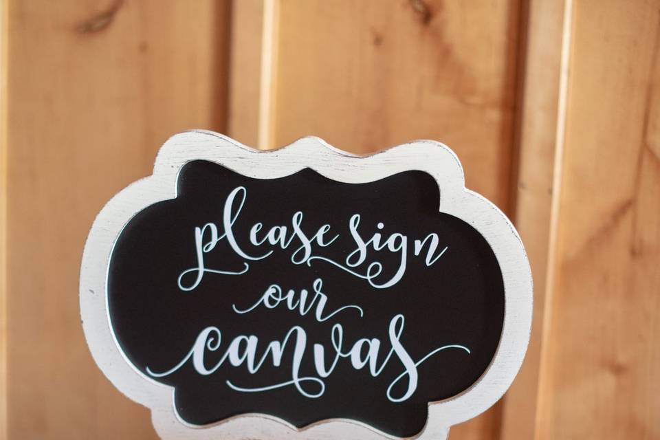 Scalloped sign