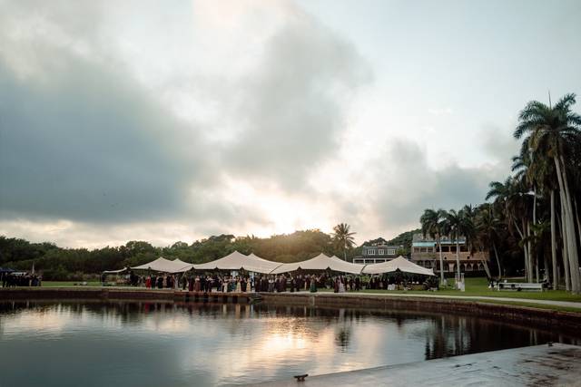 Main Lawn Reception