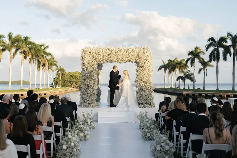 Main Lawn Ceremony