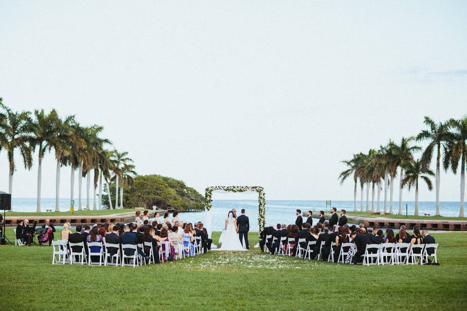 Stunning wedding ceremony scenery
