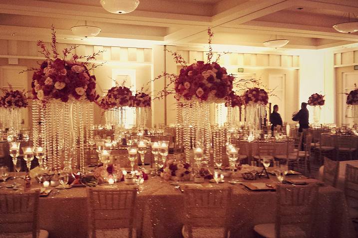 Table set-up with flower centerpiece