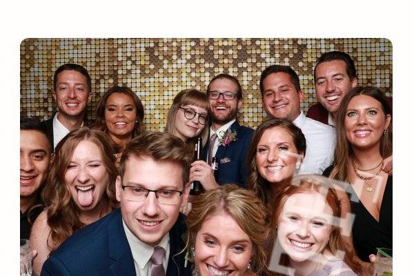 Large group photo booth photo