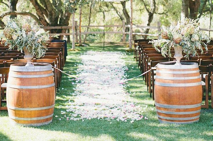 Outdoor Simple Rustic Wedding