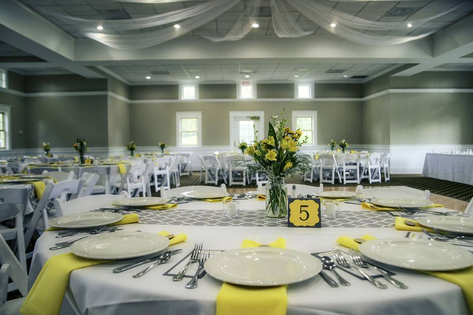 Yellow linens