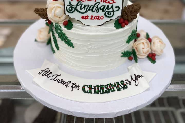 Christmas wedding tier cake