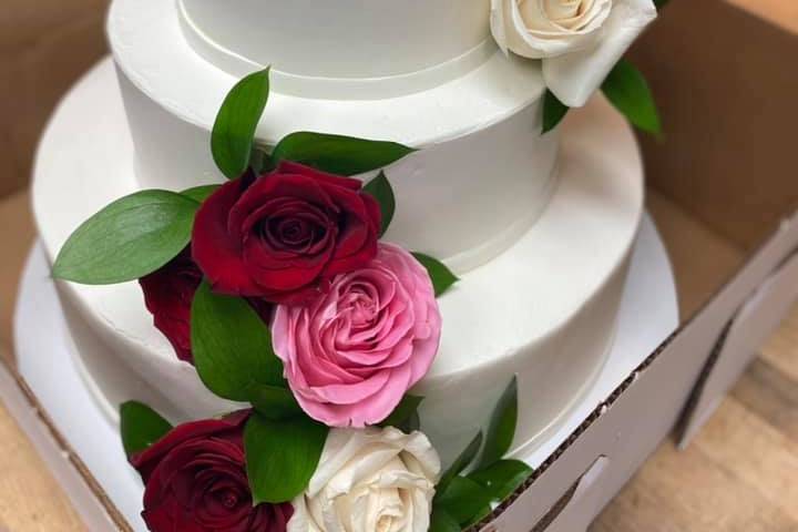 Rose tier cake