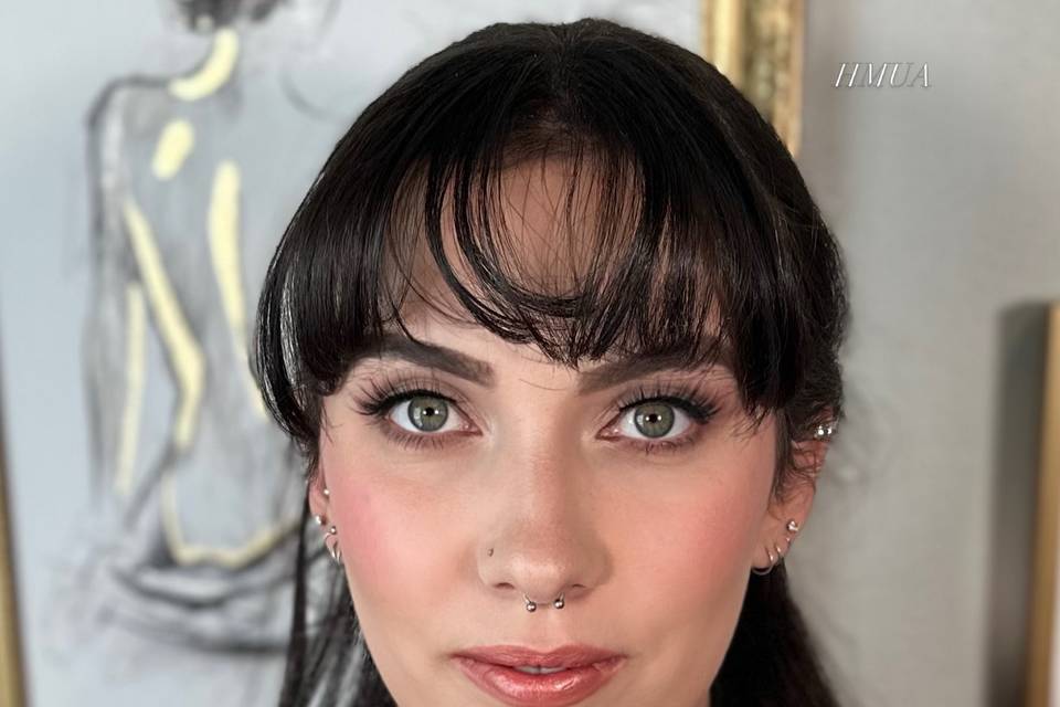 Kat - Hair & Makeup