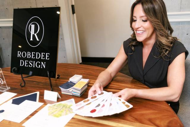 Stephanie, Robedee Design