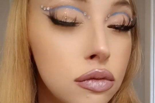 Diamond Redd Artistry