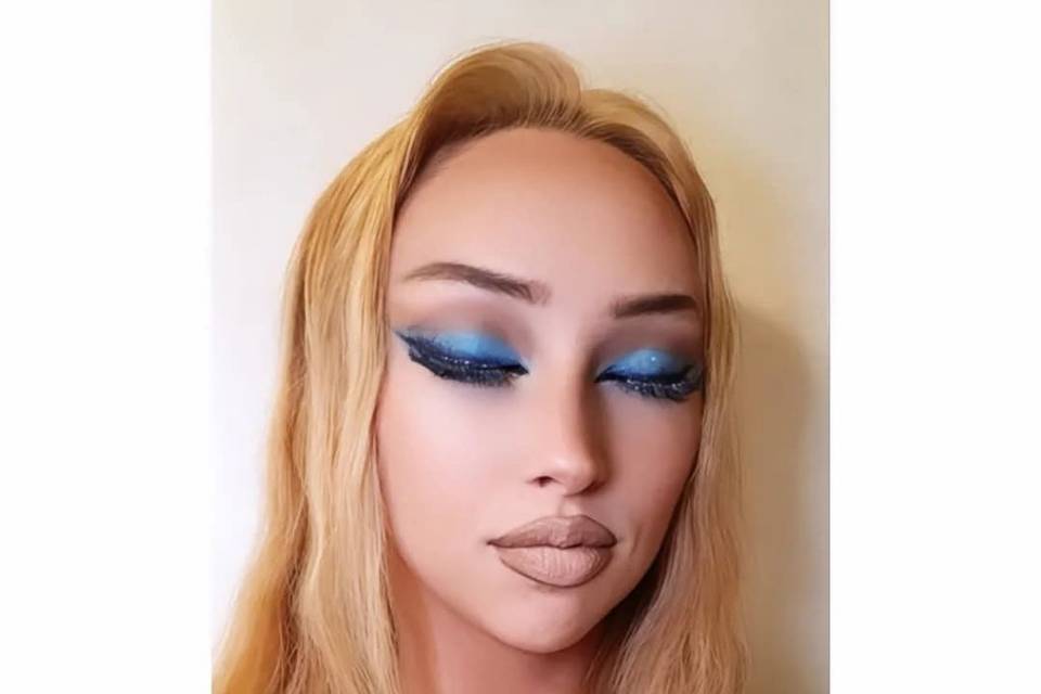 Diamond Redd Artistry