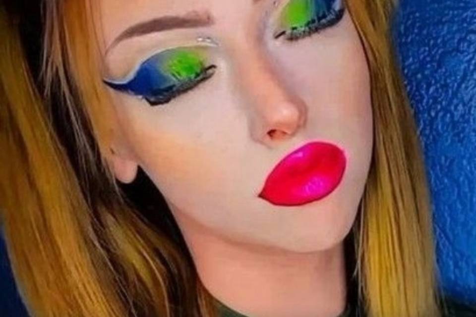 Diamond Redd Artistry