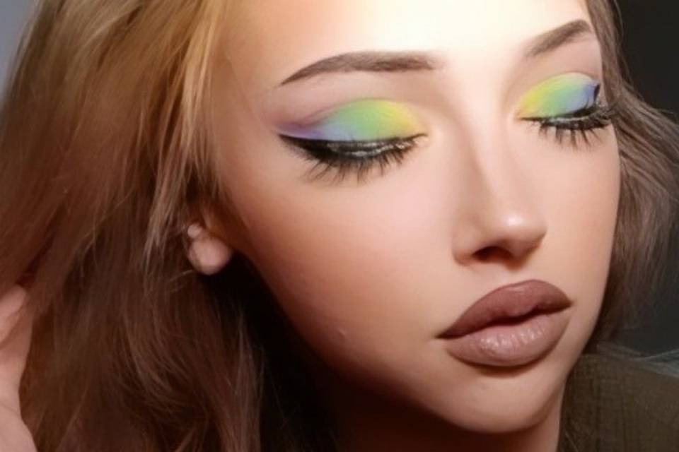 Diamond Redd Artistry
