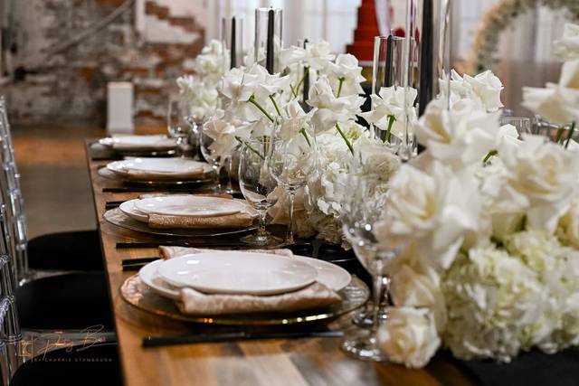 Elegant reception tablescape with florals