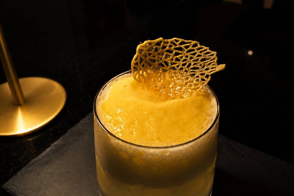 Clarified cocktails