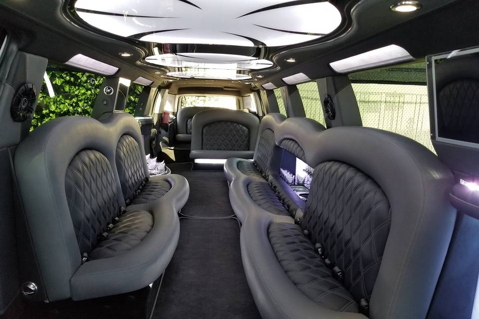 Crown Limousine L.A.