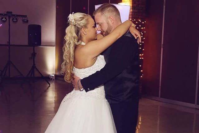 E.S.P. DJ & KARAOKE SERVICE - ( Southeast Michigan )