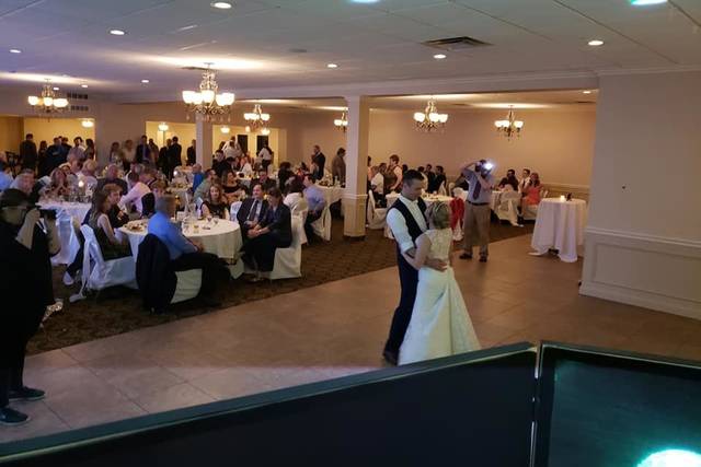 E.S.P. DJ & KARAOKE SERVICE - ( Southeast Michigan )