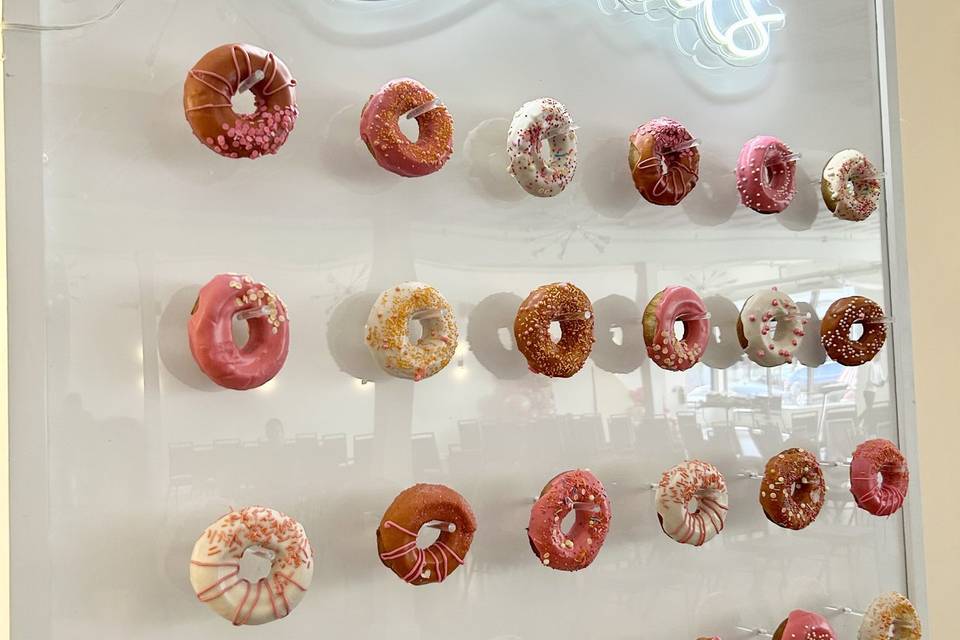 Donut wall