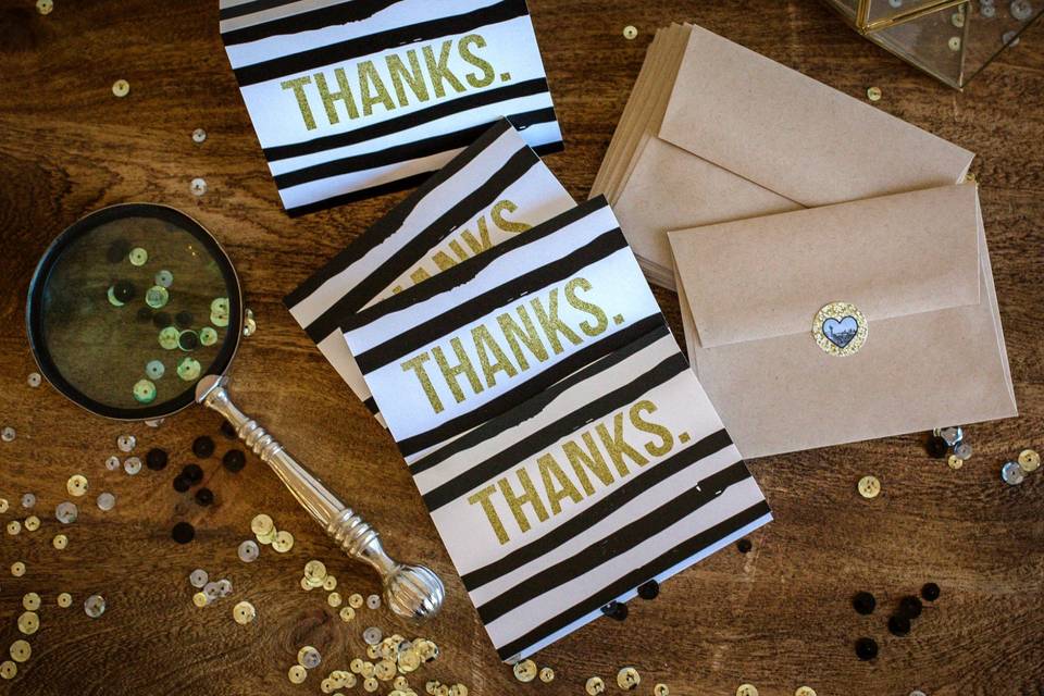 Black and white thank-you cards