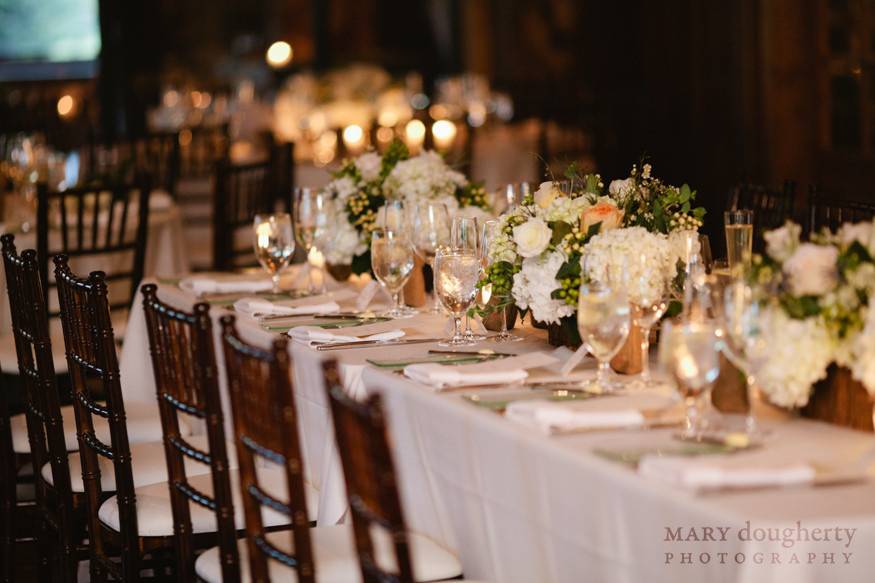 Head table setting