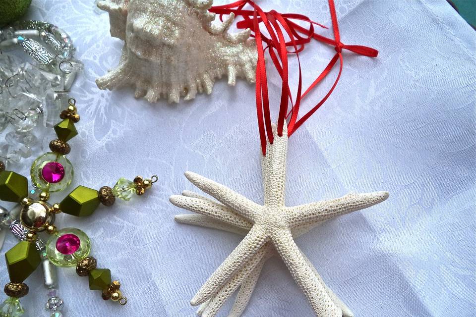 Starfish Christmas Ornament.  A 