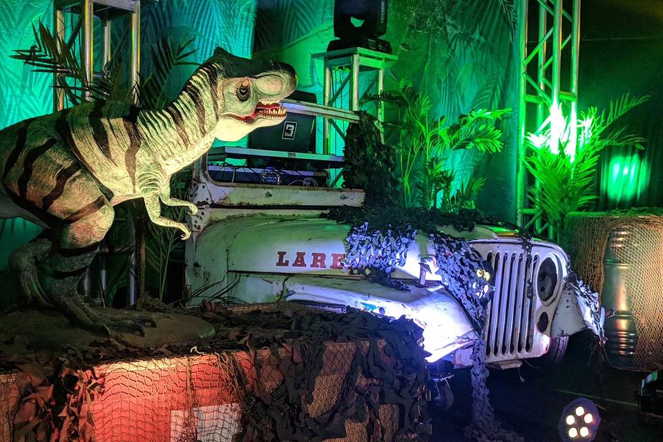 Jurassic Park Theme Exists!