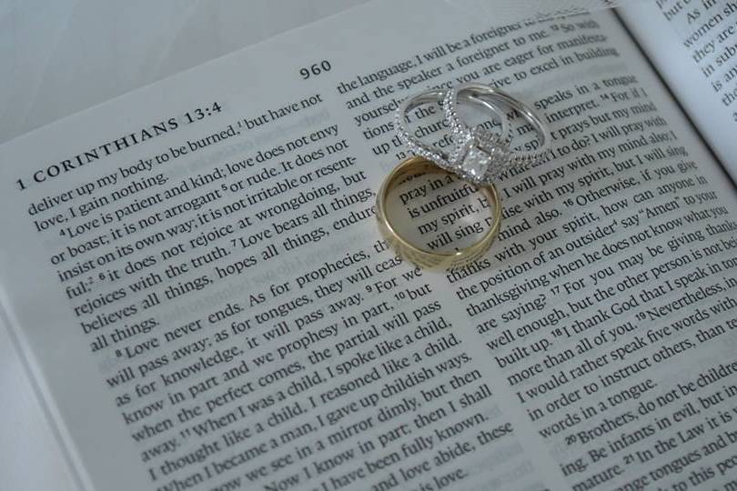 Ring, bible
